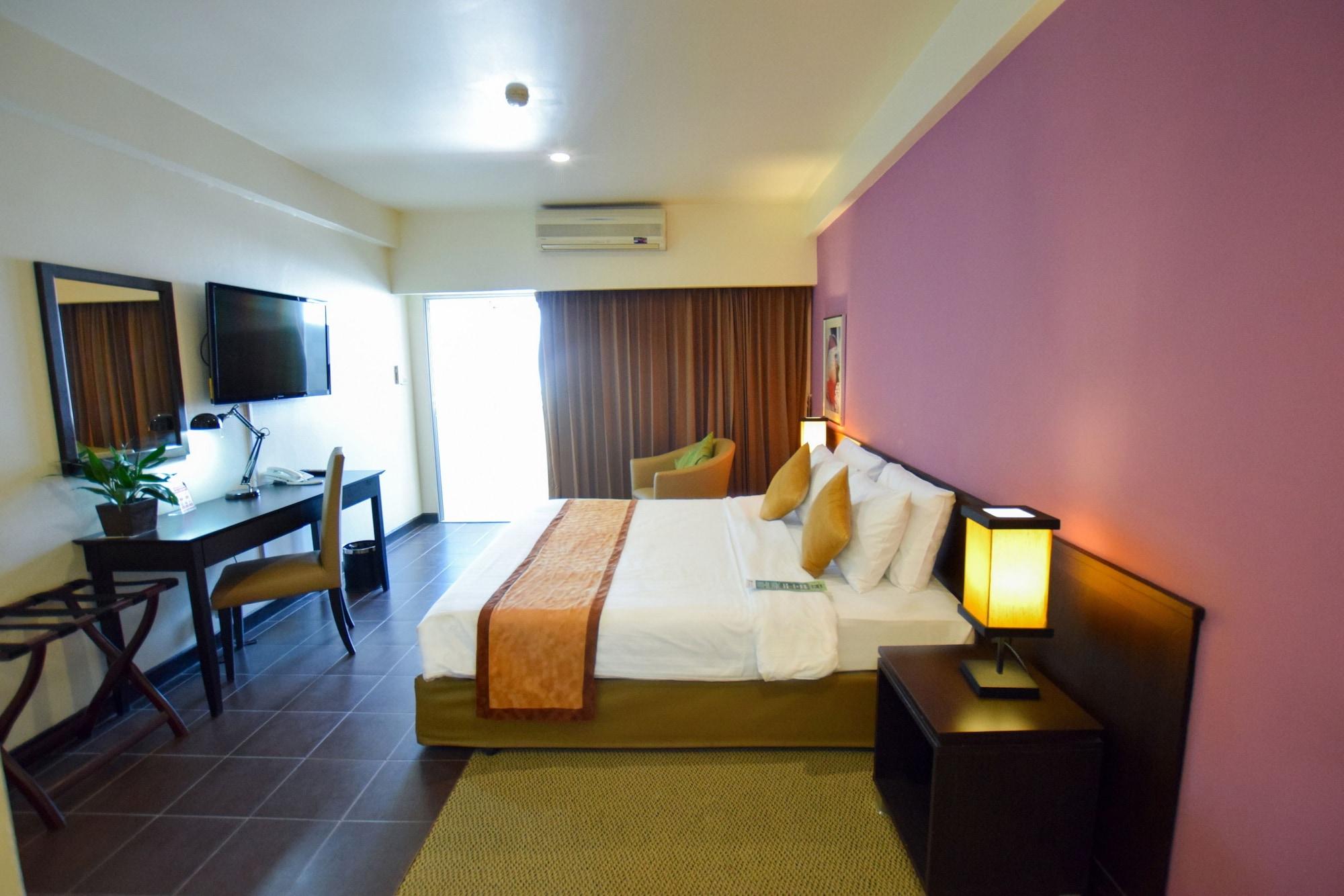 The Color Living Hotel Samut Prakan Ngoại thất bức ảnh