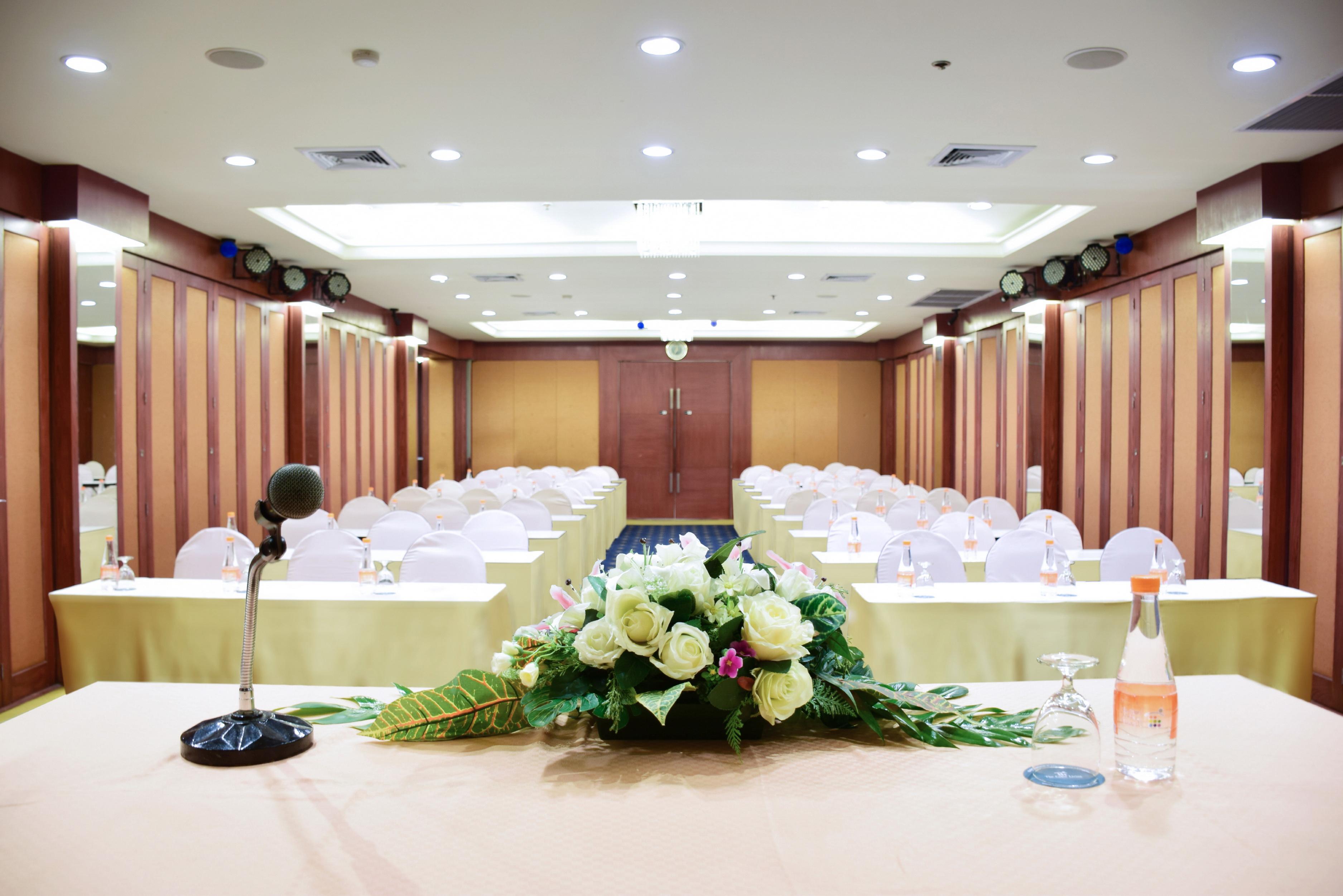 The Color Living Hotel Samut Prakan Ngoại thất bức ảnh