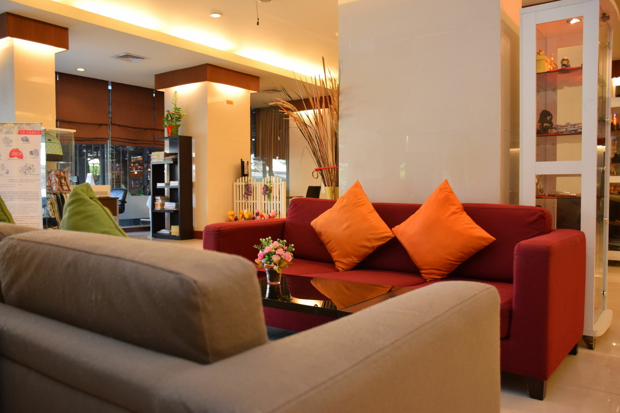 The Color Living Hotel Samut Prakan Ngoại thất bức ảnh